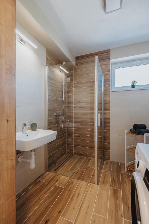 Apartmany U Skraba Бешеньова Екстер'єр фото