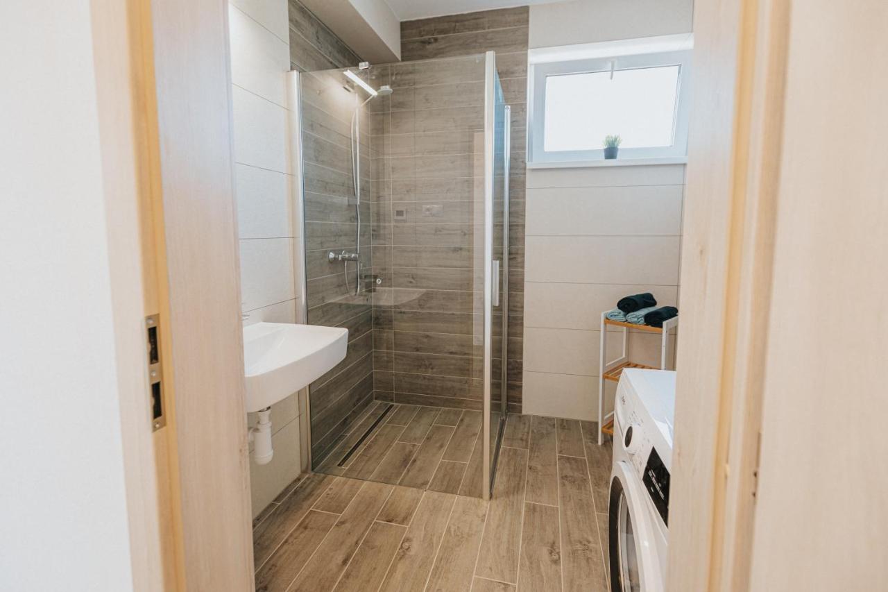 Apartmany U Skraba Бешеньова Екстер'єр фото